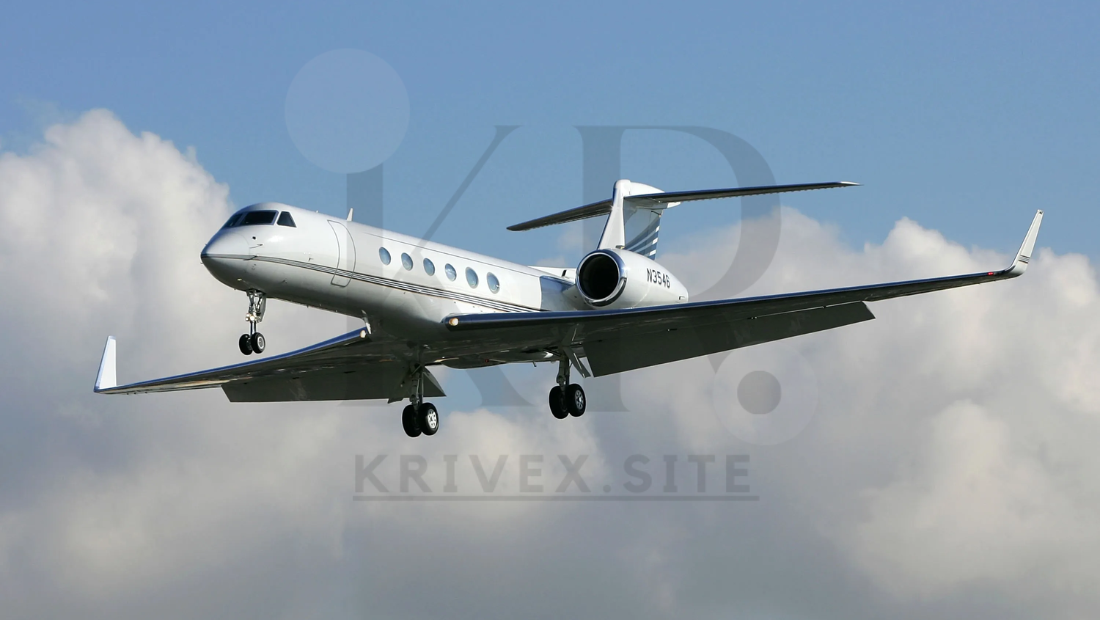 Gulfstream G350 Jet